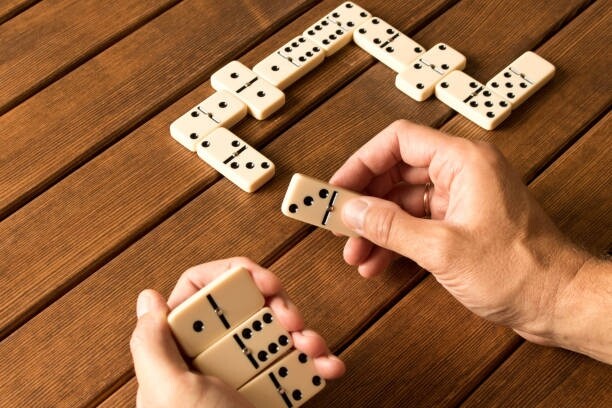 Luật chơi domino